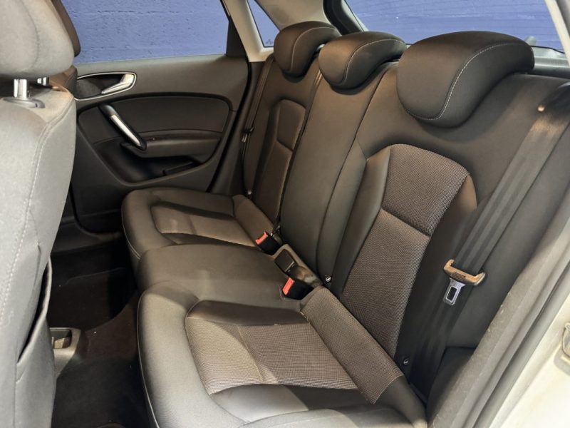 AUDI A1 SPORTBACK 1.6 TDI 105ch Ambition Luxe 