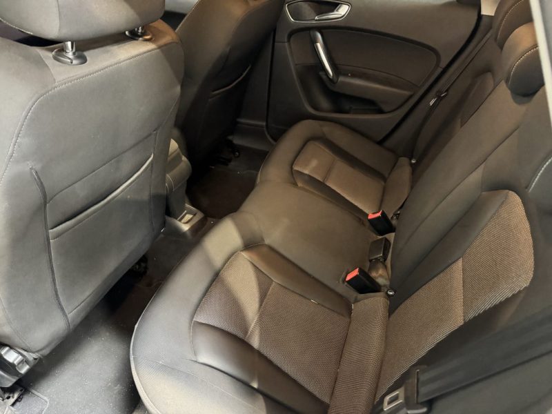 AUDI A1 SPORTBACK 1.6 TDI 105ch Ambition Luxe 