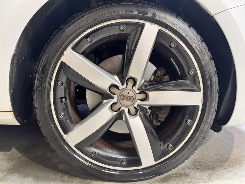 AUDI A1 SPORTBACK 1.6 TDI 105ch Ambition Luxe 