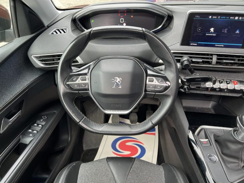 PEUGEOT 3008 1.2 130ch Allure - TOIT OUVRANT - DISTRIBUTION OK