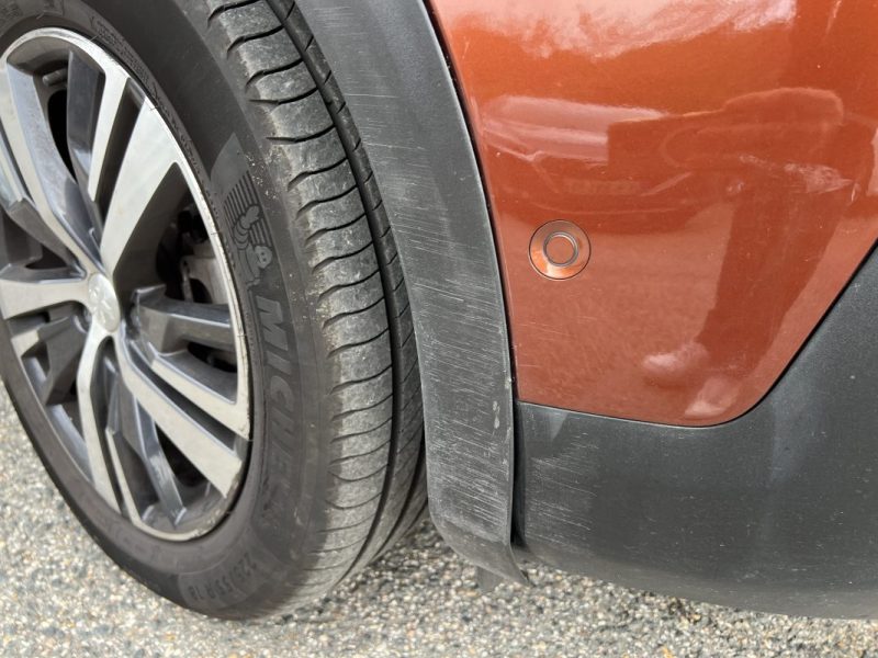 PEUGEOT 3008 1.2 130ch Allure - TOIT OUVRANT - DISTRIBUTION OK