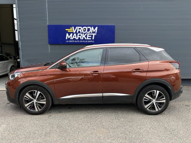 PEUGEOT 3008 1.2 130ch Allure - TOIT OUVRANT - DISTRIBUTION OK