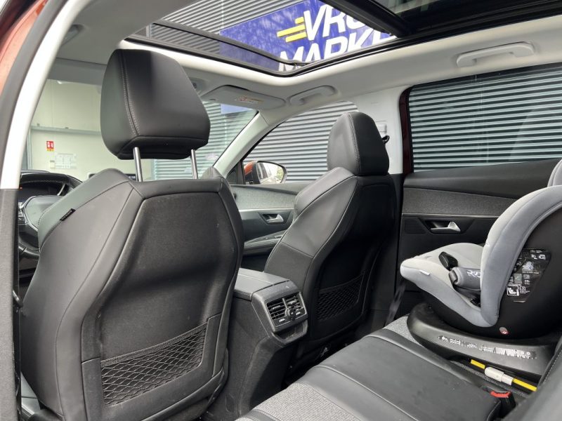 PEUGEOT 3008 1.2 130ch Allure - TOIT OUVRANT - DISTRIBUTION OK