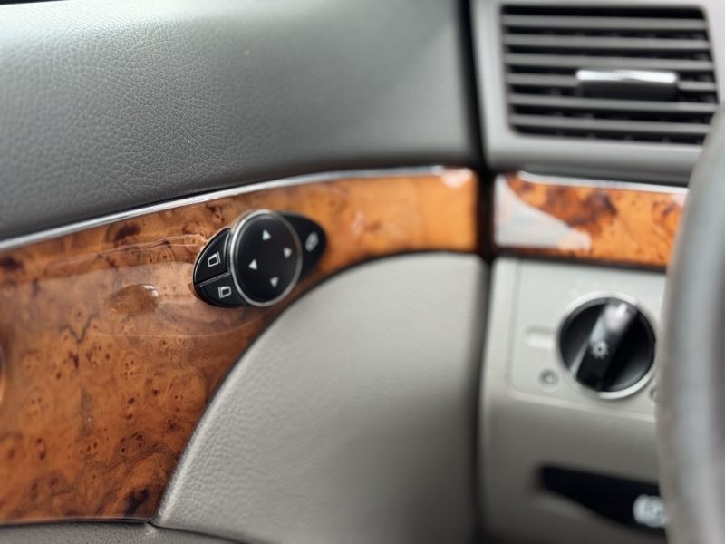 MERCEDES CLASSE E200 122cv ÉLÉGANCE 