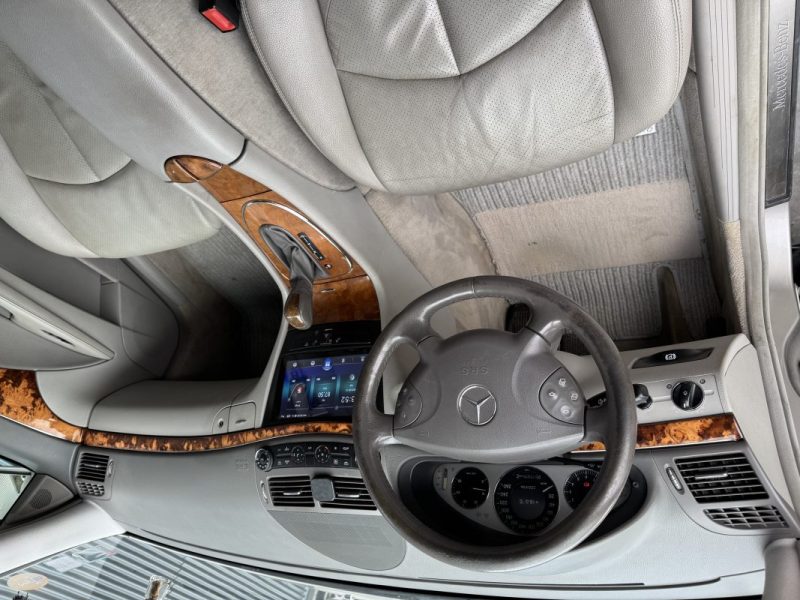 MERCEDES CLASSE E200 122cv ÉLÉGANCE 