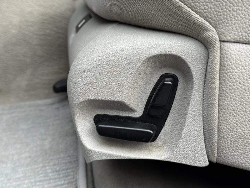 MERCEDES CLASSE E200 122cv ÉLÉGANCE 