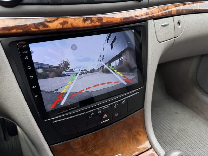 MERCEDES CLASSE E200 122cv ÉLÉGANCE 