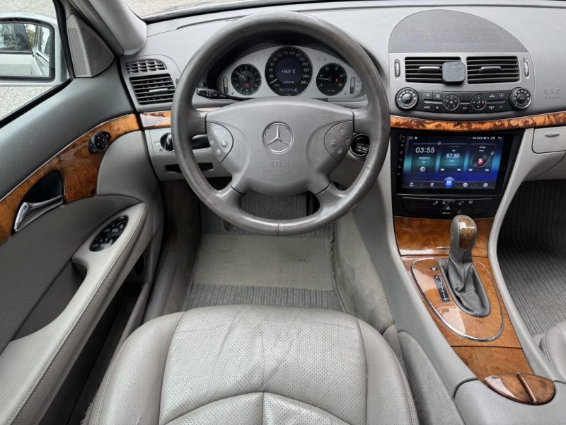 MERCEDES CLASSE E200 122cv ÉLÉGANCE 