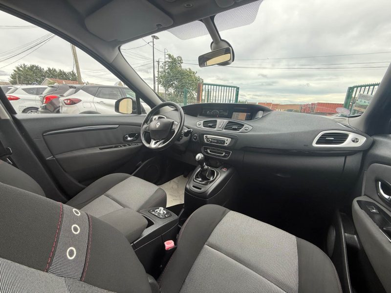 RENAULT GRAND SCÉNIC 3 PHASE 3 1.2I - 16V TCE 130CV CRIT'AIR 1 2013