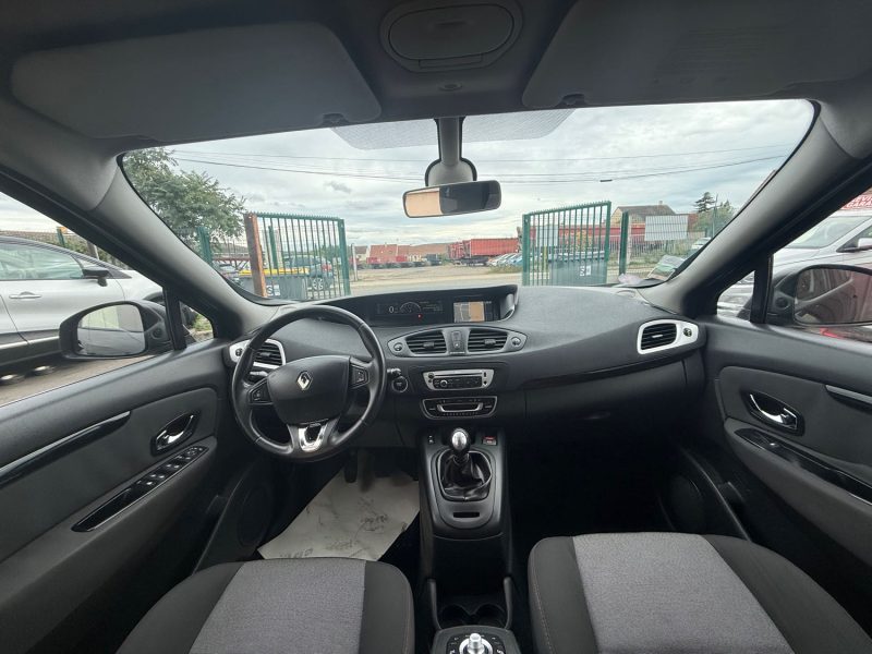 RENAULT GRAND SCÉNIC 3 PHASE 3 1.2I - 16V TCE 130CV CRIT'AIR 1 2013