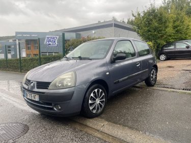 RENAULT CLIO 1.2i 60CH