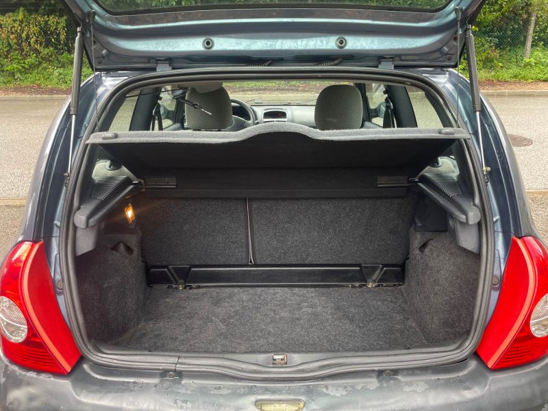 RENAULT CLIO 1.2i 60CH