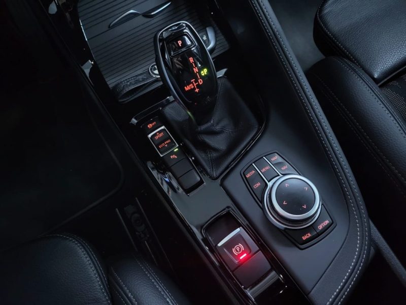 BMW X1 SDrive18i XLine DKG7 140 cv