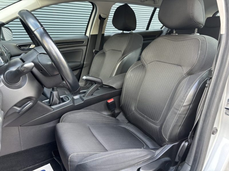 RENAULT MEGANE 1.5 dCi 90ch BUSINESS - ENTRETIEN COMPLET