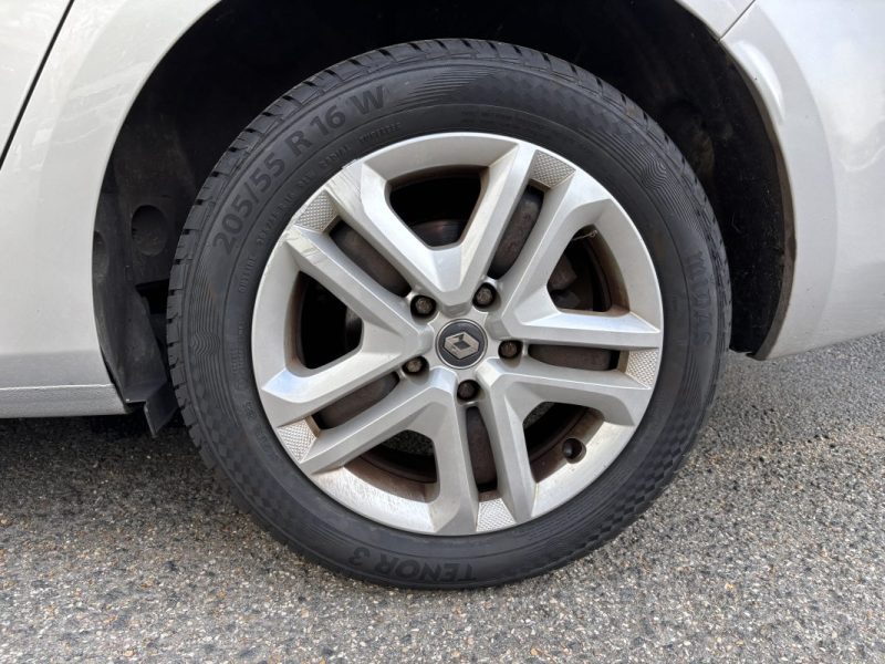 RENAULT MEGANE 1.5 dCi 90ch BUSINESS - ENTRETIEN COMPLET