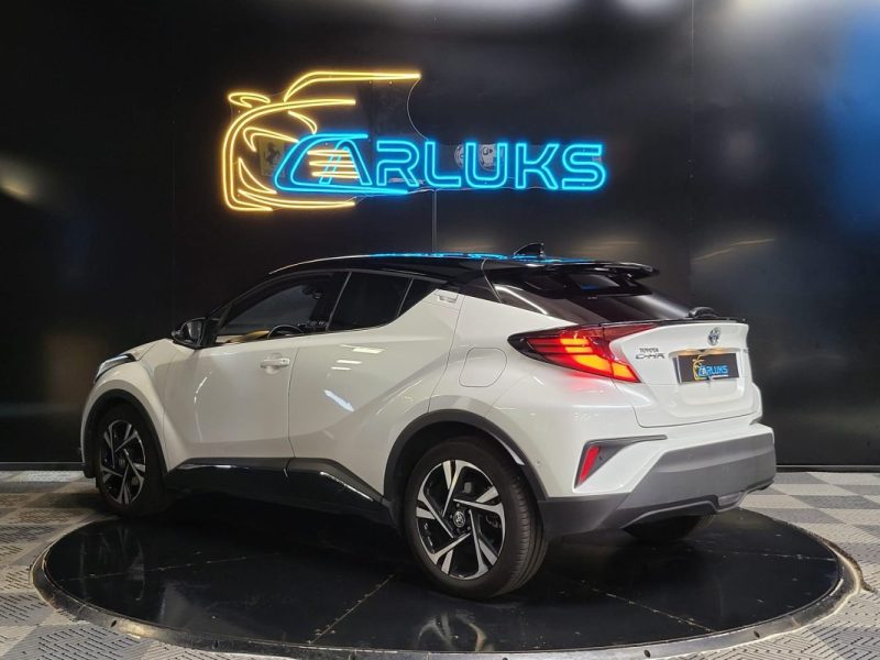 TOYOTA C-HR 1.8 122H COLLECTION / VOLANT CHAUFFANT / SIEGES ELECTRIQUES + CHAUFFANTS / APPLE CARPLAY