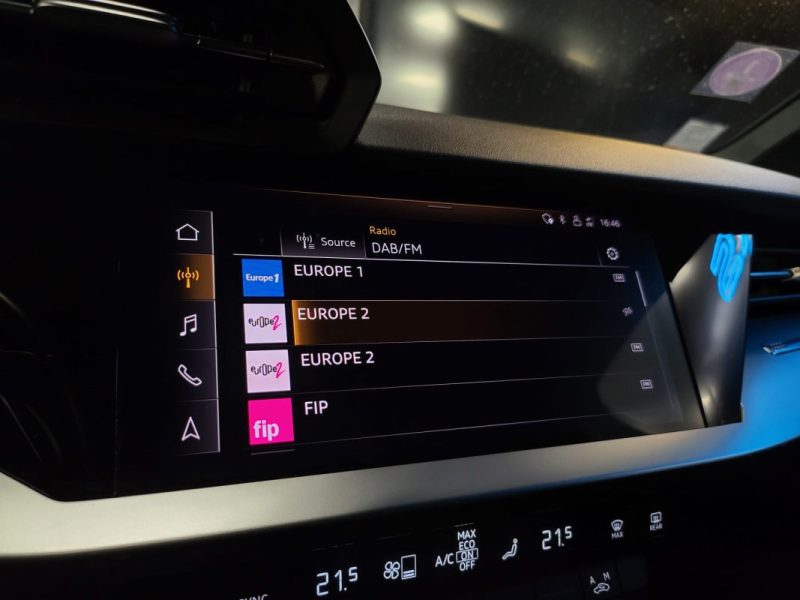 AUDI A3 SPORTBACK 40 TFSIe 204ch / CAMERA DE RECUL / CARPLAY / KEYLESS / MODES DE CONDUITES