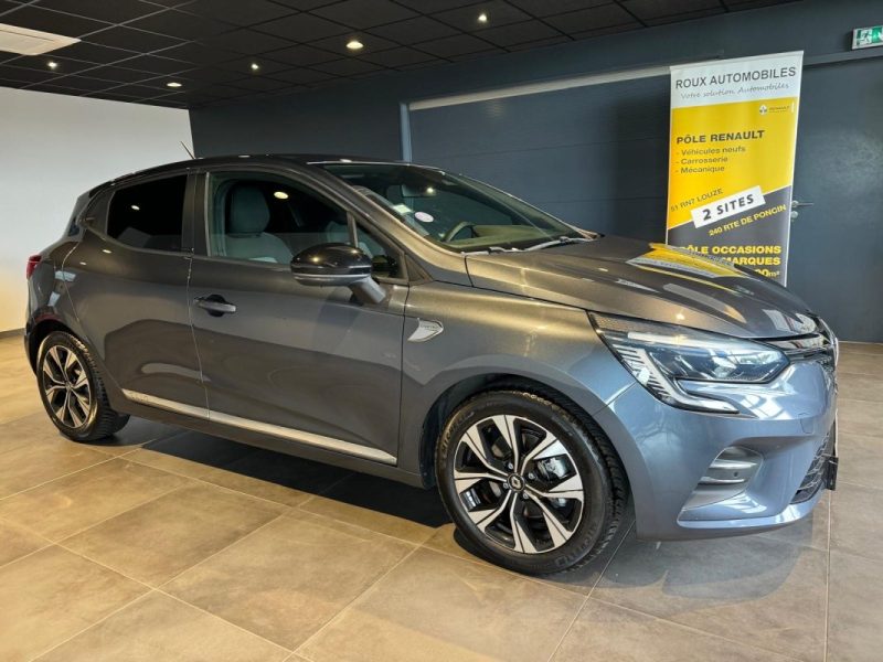 RENAULT CLIO 2021