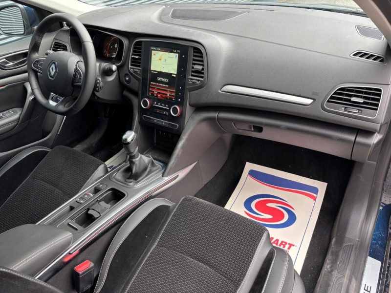 RENAULT MEGANE IV 1.2 TCE 130 INTENS