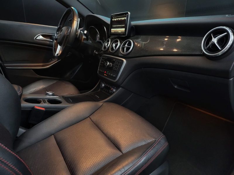 MERCEDES GLA 220 CDI 170cv FASCINATION AMG 7G-DCT 4MATIC