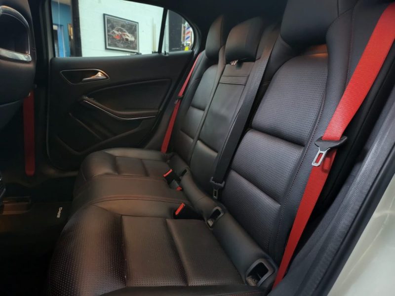 MERCEDES GLA 220 CDI 170cv FASCINATION AMG 7G-DCT 4MATIC