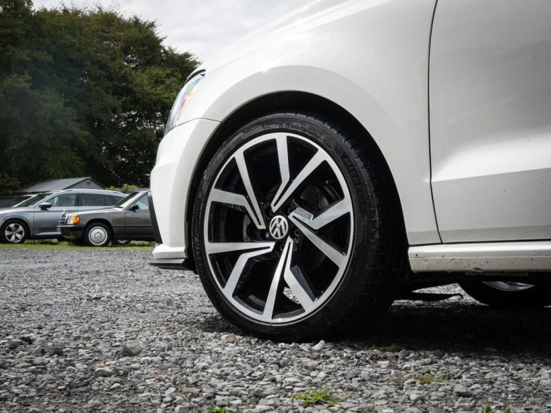 VOLKSWAGEN POLO 2012