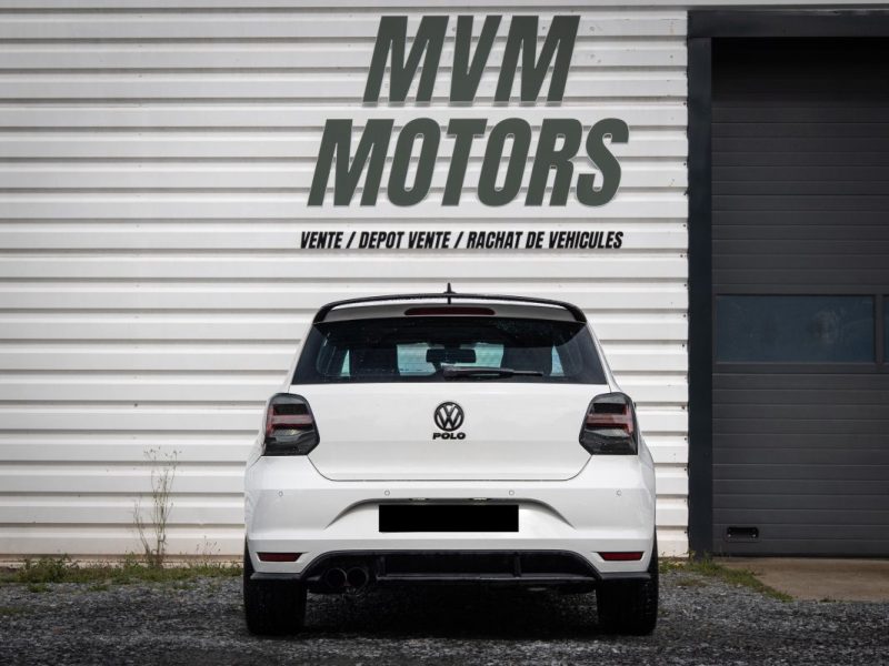 VOLKSWAGEN POLO 2012