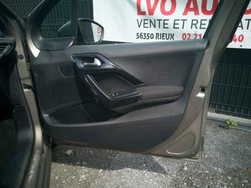 Peugeot 208 1.4 HDi Active Garantie 12 mois 68ch