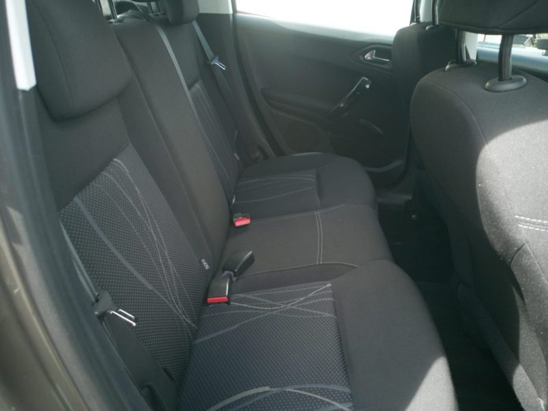 Peugeot 208 1.4 HDi Active Garantie 12 mois 68ch