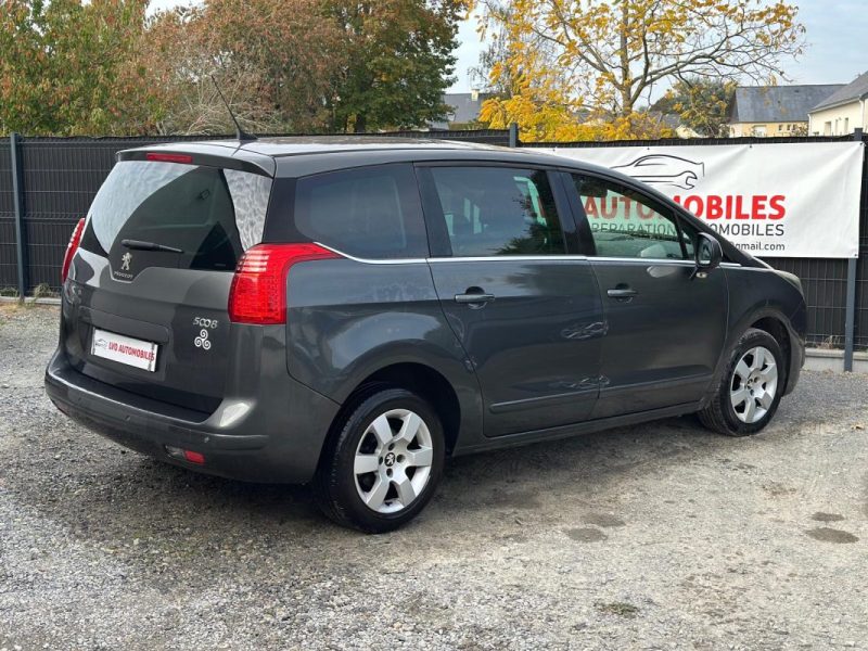Peugeot 5008 1.6 HDi Business Pack 115ch garantie 12mois