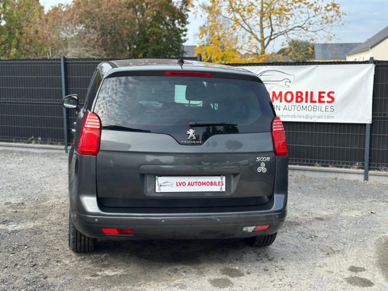 Peugeot 5008 1.6 HDi Business Pack 115ch garantie 12mois