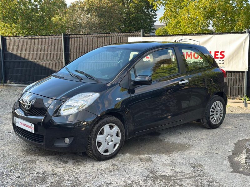 Toyota Yaris 1.4 D-4D Active 90 ch garantie 12 mois
