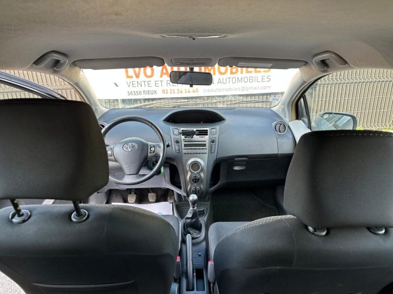 Toyota Yaris 1.4 D-4D Active 90 ch garantie 12 mois