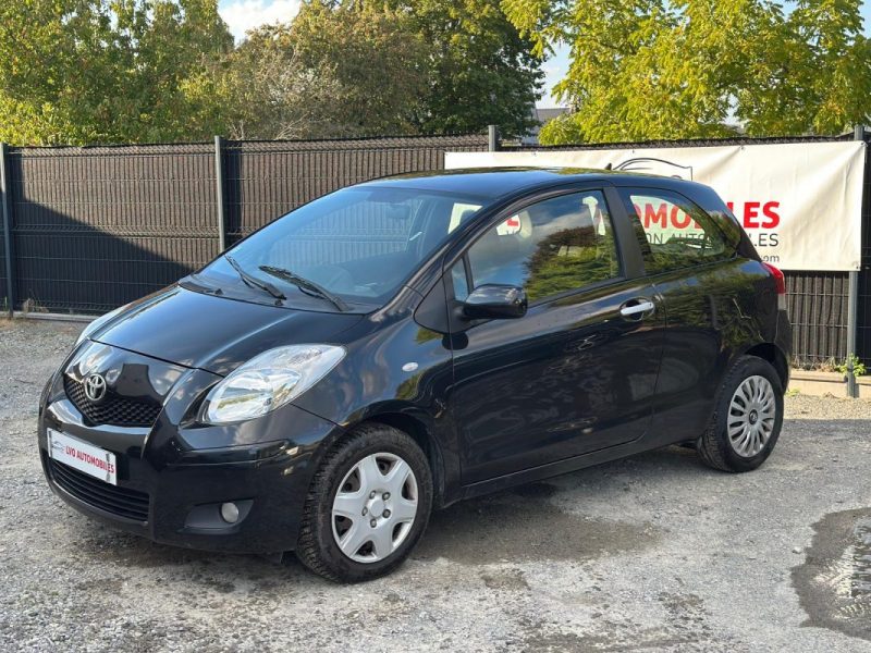 Toyota Yaris 1.4 D-4D Active 90 ch garantie 12 mois