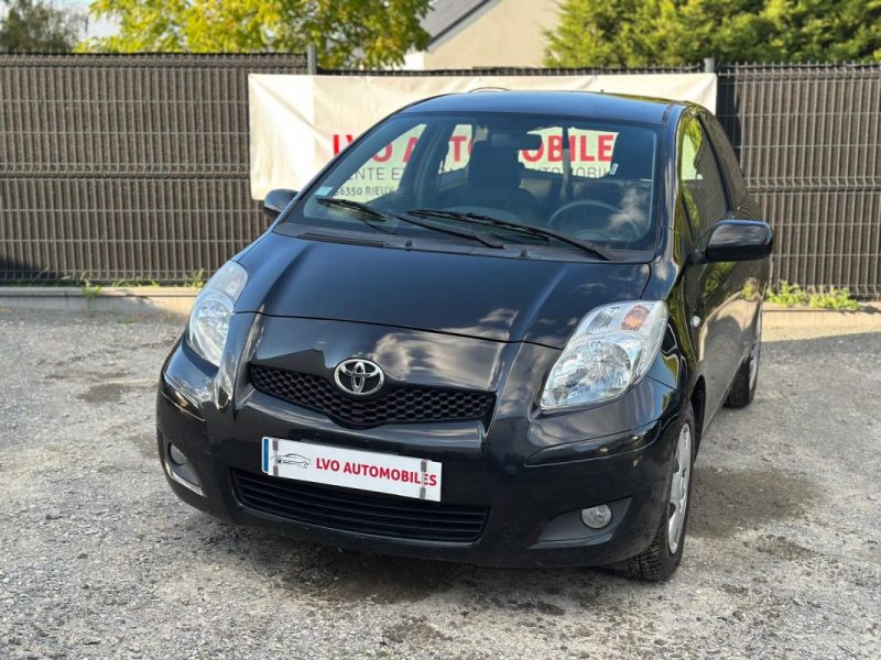 Toyota Yaris 1.4 D-4D Active 90 ch garantie 12 mois
