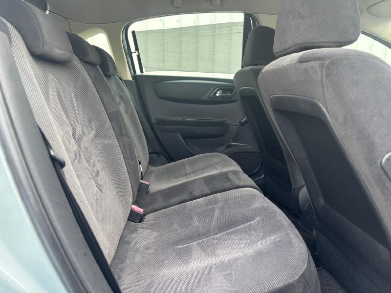 CITROEN C4 1,4 16v CONFORT 90