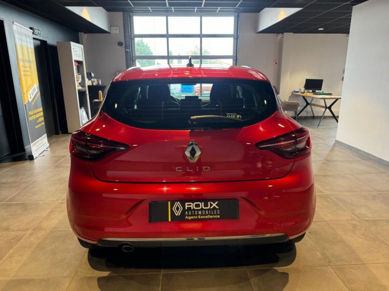 RENAULT  CLIO  2021