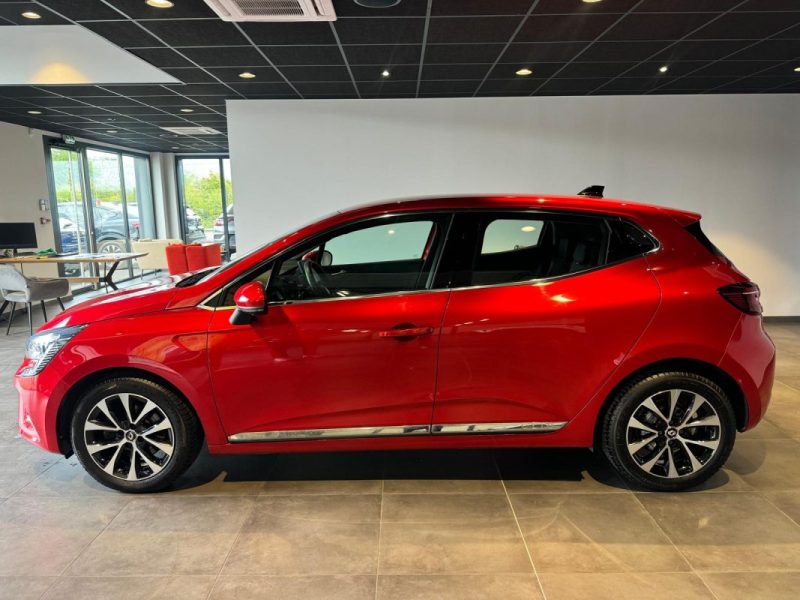 RENAULT  CLIO  2021