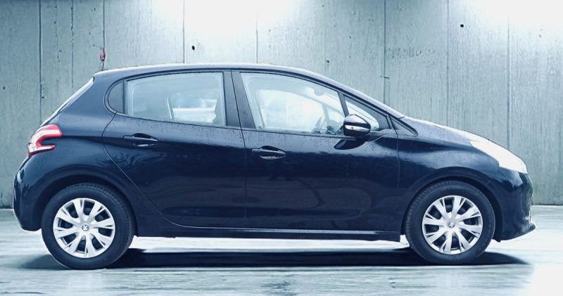 PEUGEOT 208 E-HDI 1.6 92CV 5PORTES GARANTIE 6MOIS