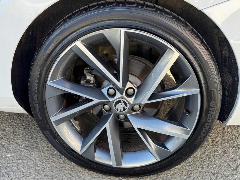 SKODA SUPERB 2.0 TDI 150ch SPORT LINE DSG7