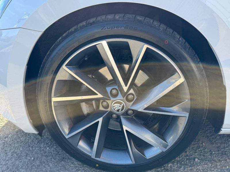 SKODA SUPERB 2.0 TDI 150ch SPORT LINE DSG7