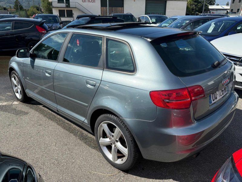 AUDI A3 SPORTBACK 1.6 TDI 105 AMBITION LUXE TOIT OUVRANT GARANTIE