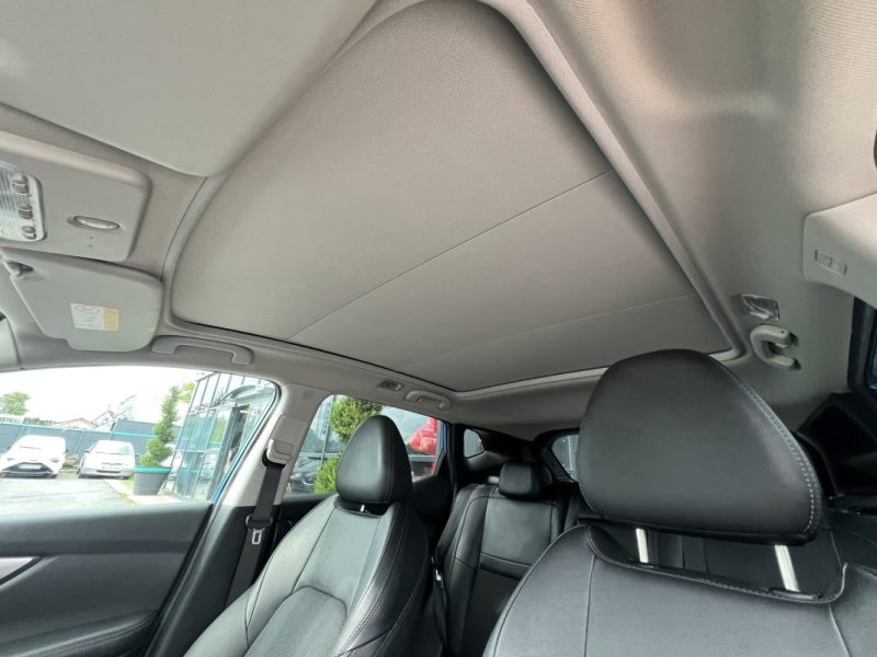 NISSAN QASHQAI II PHASE 2 TEKNA + 1.3 DIG-T 140 cv 2WD 1ERE MAIN TOIT PANO APPLE CARPLAY Garantie1an