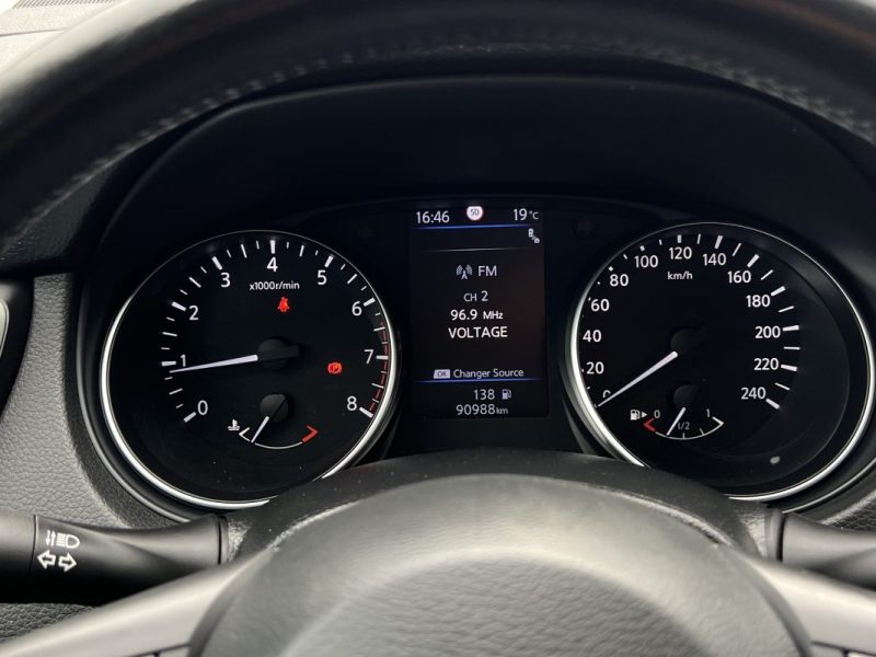 NISSAN QASHQAI II PHASE 2 TEKNA + 1.3 DIG-T 140 cv 2WD 1ERE MAIN TOIT PANO APPLE CARPLAY Garantie1an