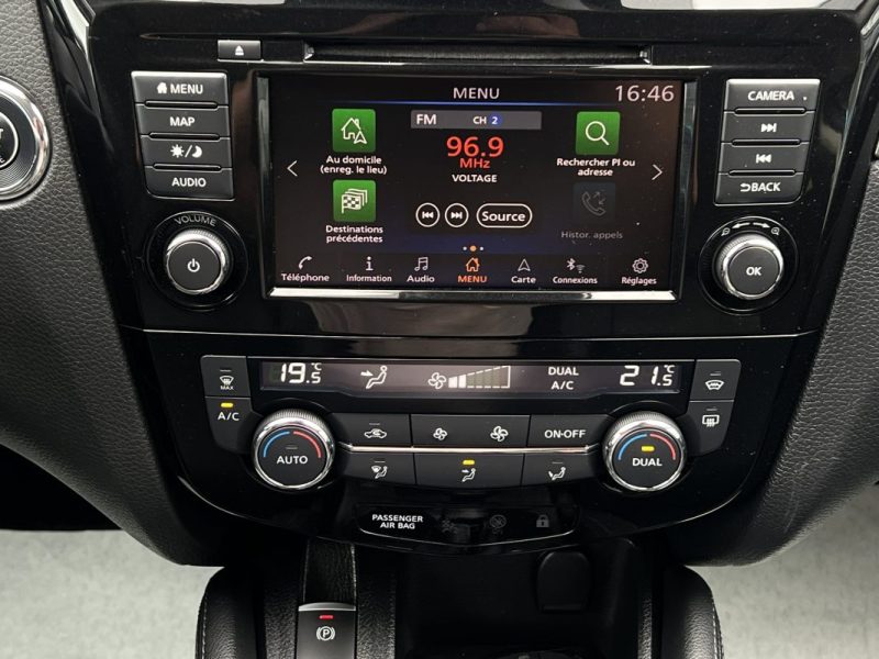 NISSAN QASHQAI II PHASE 2 TEKNA + 1.3 DIG-T 140 cv 2WD 1ERE MAIN TOIT PANO APPLE CARPLAY Garantie1an