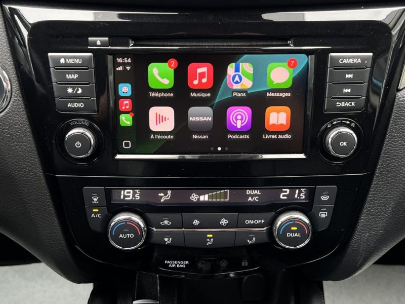 NISSAN QASHQAI II PHASE 2 TEKNA + 1.3 DIG-T 140 cv 2WD 1ERE MAIN TOIT PANO APPLE CARPLAY Garantie1an