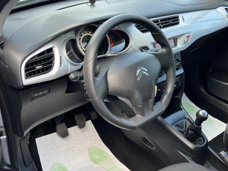 CITROEN C3 II 1.0 VTI 68 Cv 5 PORTES / CLIMATISATION 52 100 Kms CRIT AIR 1 - GARANTIE 1 AN