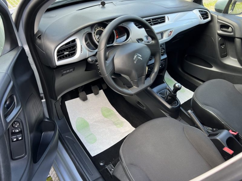 CITROEN C3 II 1.0 VTI 68 Cv 5 PORTES / CLIMATISATION 52 100 Kms CRIT AIR 1 - GARANTIE 1 AN