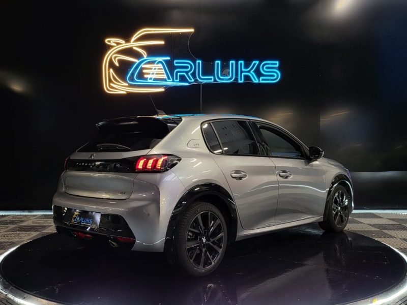 PEUGEOT 208 1.2 PURETECH 100cv GT TOIT PANO /CAMERA + 360 /CARPLAY