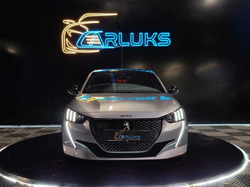 PEUGEOT 208 1.2 PURETECH 100cv GT TOIT PANO /CAMERA + 360 /CARPLAY